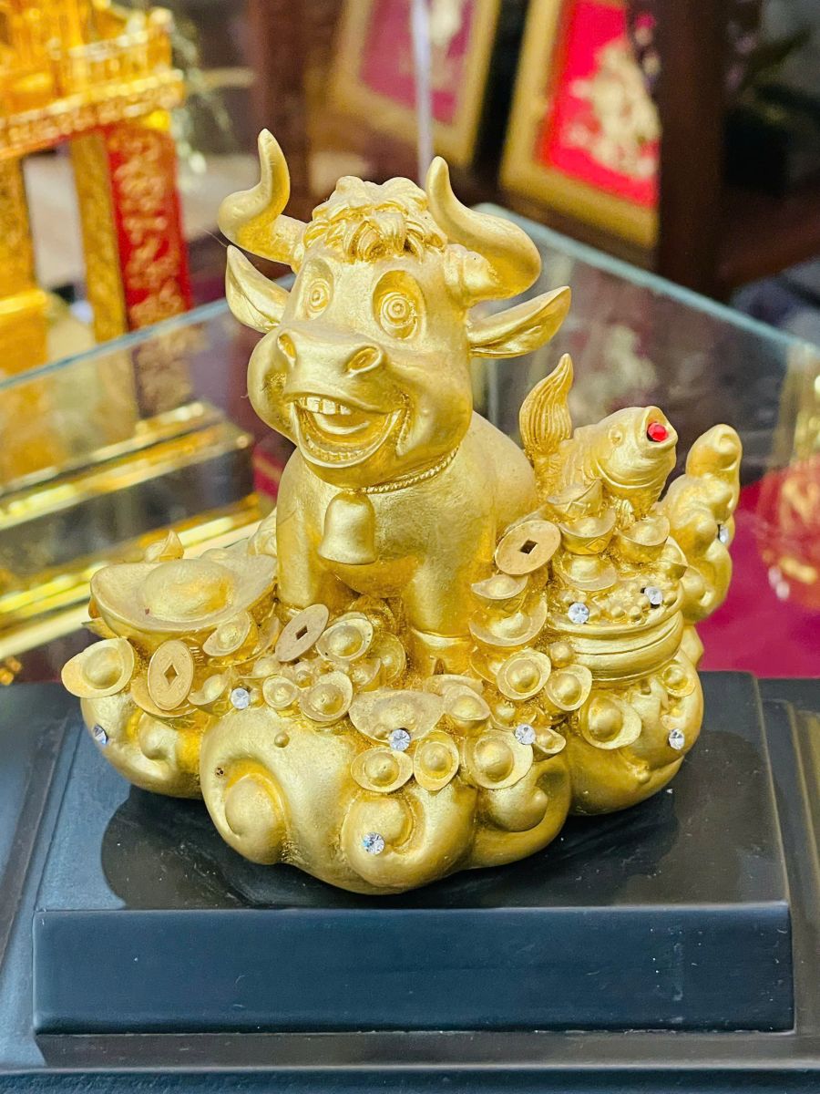 Kim Ngưu Tụ Bảo – Tượng Trâu Vàng Tài Lộc 